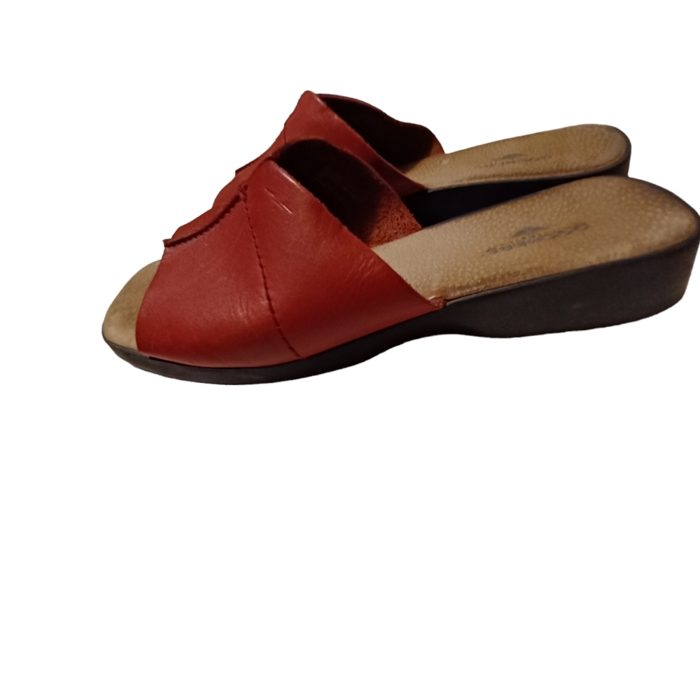 Dockers red leather slip on shoes size 9m